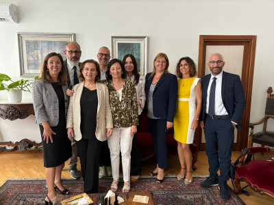 42f8b249-db4d-46d1-b100-43bd3a5eb730