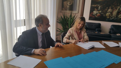 864b6565-5b1d-4879-b388-4ddd0a997fe2